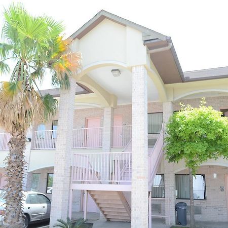 Texan Inn & Suites Houston Esterno foto