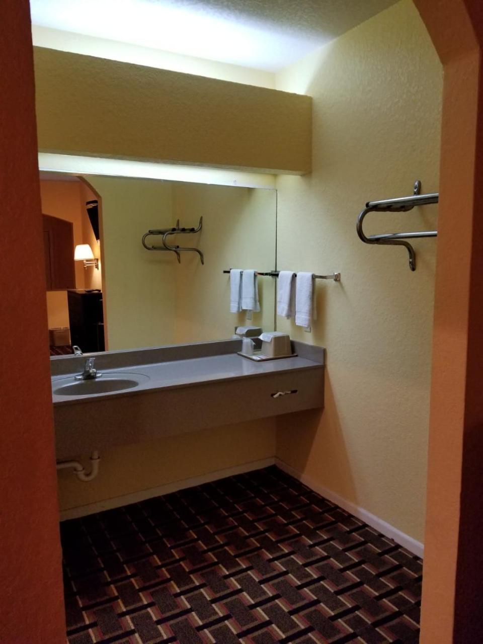 Texan Inn & Suites Houston Esterno foto